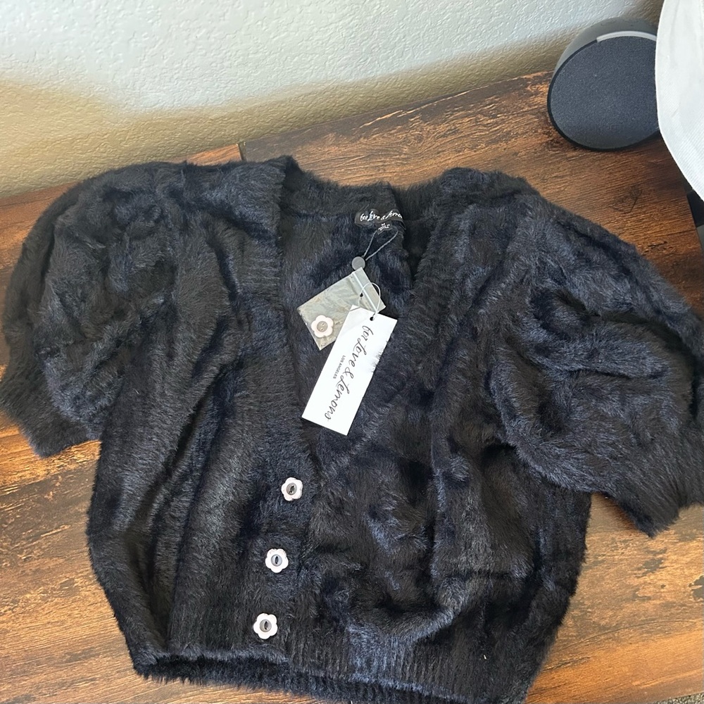 For Love and Lemons Devon Cropped Black Fuzzy Cropped Cardigan Spring 2021 - Picture 3 of 7